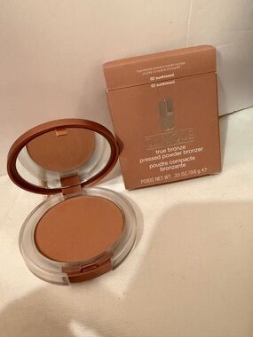 clinique bronzer sunkissed 02